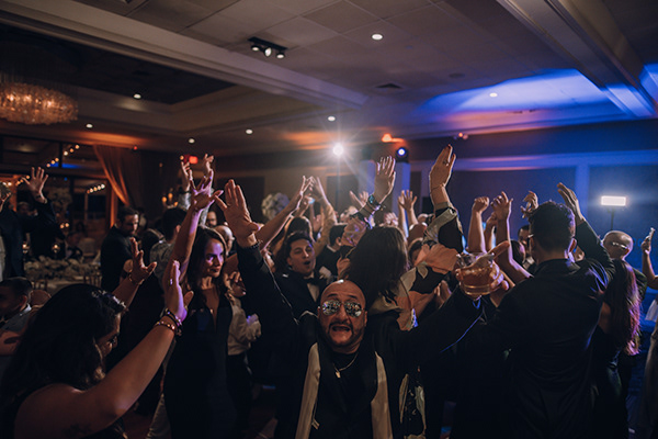 9812117e-b332-4833-aaca-e3c705bedffb_rw_600