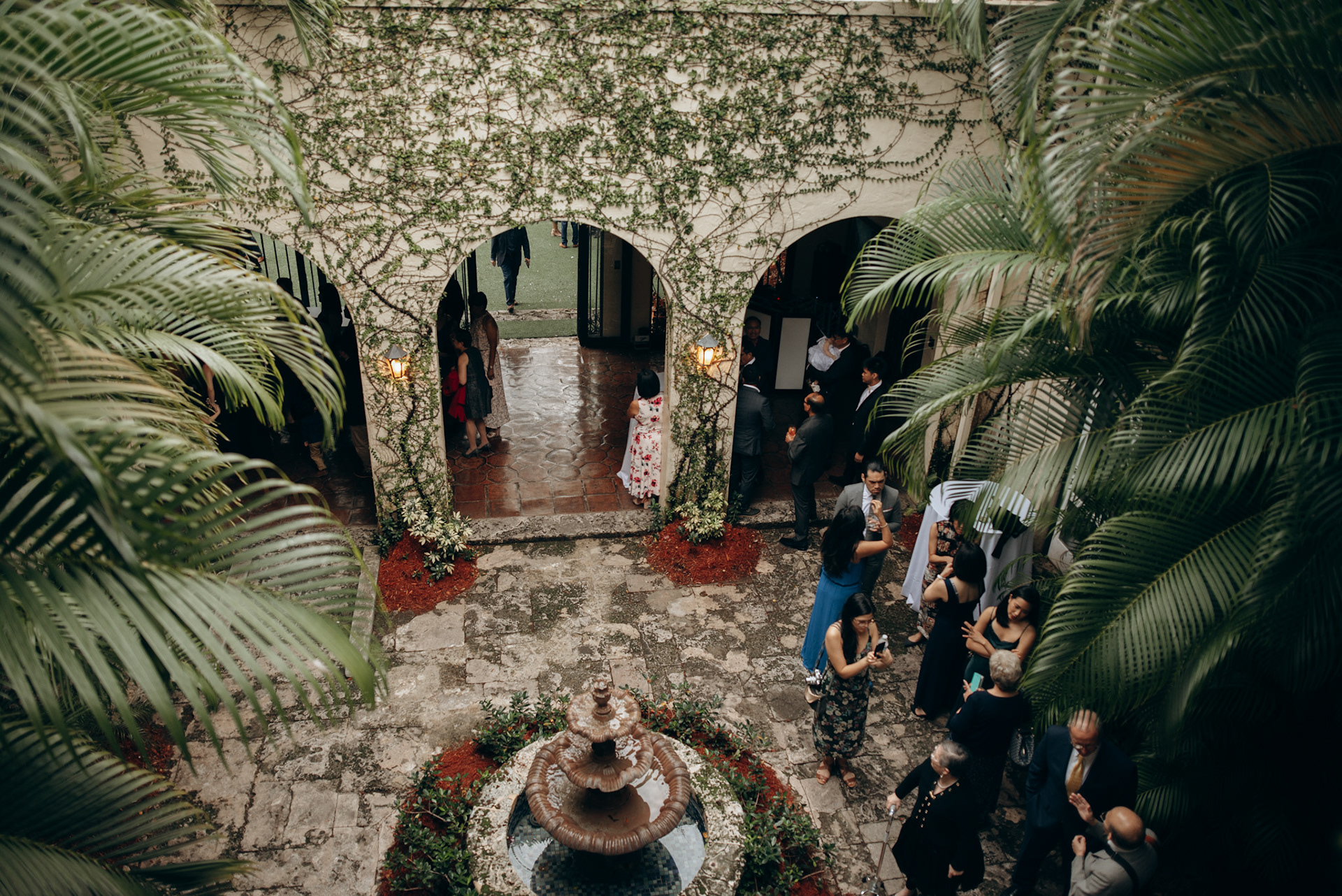 aa80d03f-cc13-4fc4-b982-8194ca92905f_rw_1920