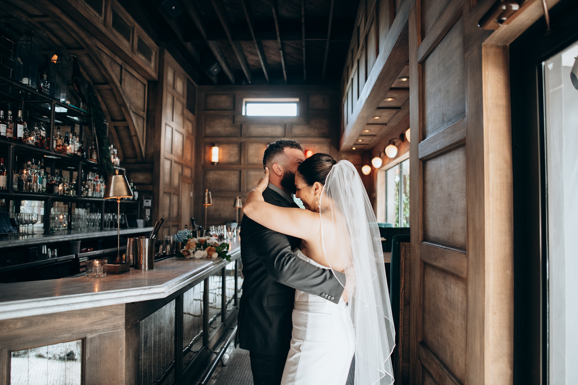 ab85fefc-0460-43a6-83e2-fa47693ae31b_rw_1920