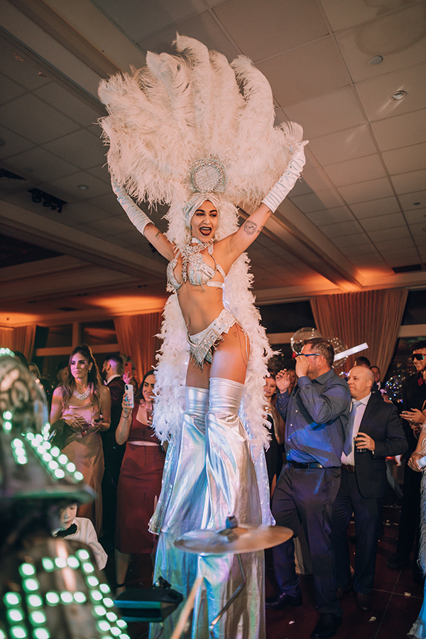 ebddb88d-f125-4cc2-9d84-7f5ed05962ef_rw_600